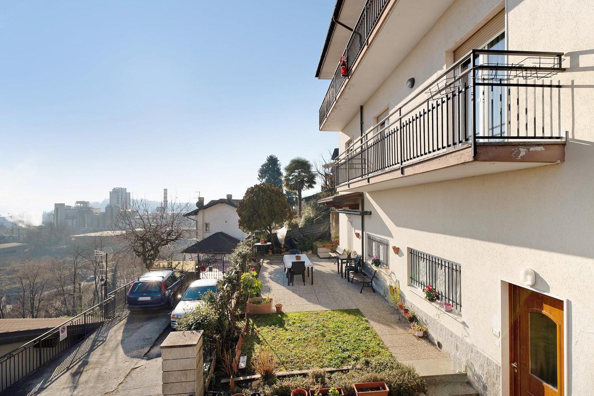 Apartament Casa Bella Intra Zewnętrze zdjęcie